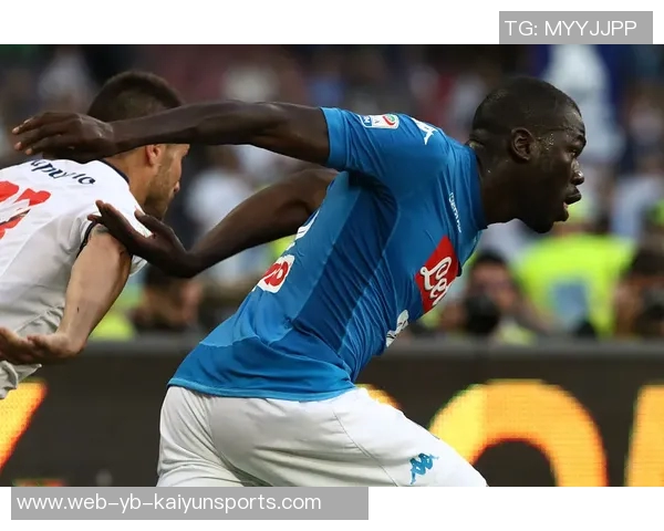 多特对阿德耶米标价6000万欧曼联巴萨密切关注球员动态