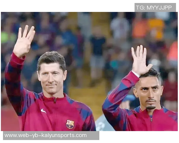 莱万与巴萨续约可能性依然存在俱乐部尚未急于做出决定 莱万与巴萨续约可能性依然存在俱乐部尚未急于做出决定