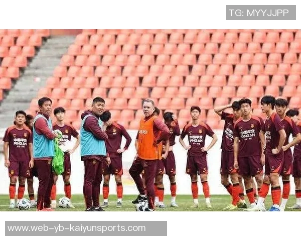 马雷斯卡强调现代足球对抗激烈轮换阵容成为球队成功关键 马雷斯卡强调现代足球对抗激烈轮换阵容成为球队成功关键